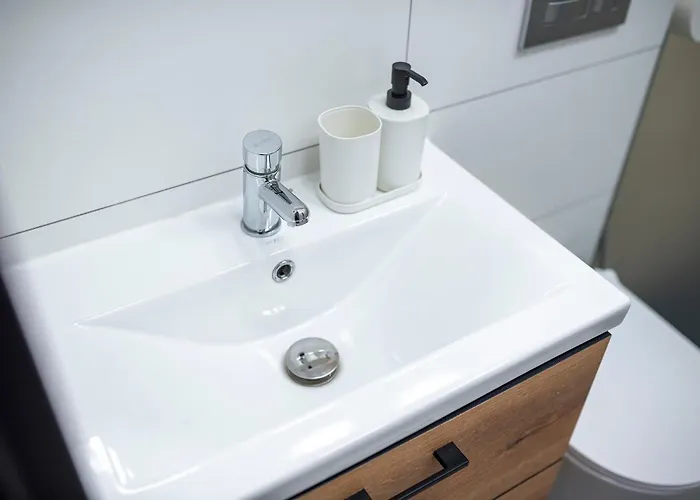 Przystanek Karkonosz شكلارسكا بوريبا