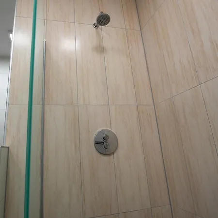 Przystanek Karkonosz דירה שצ'קלארסקה פוראובה